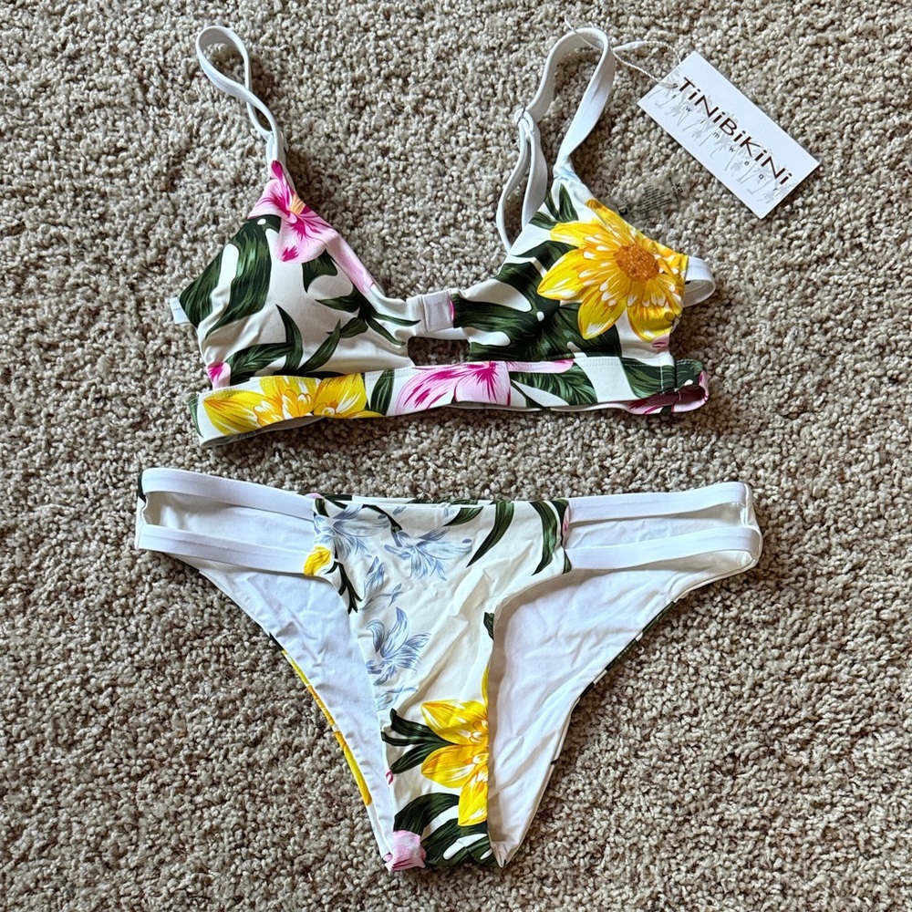 Tini bikini Floral Bikini Set with Yellow and Pink Accents